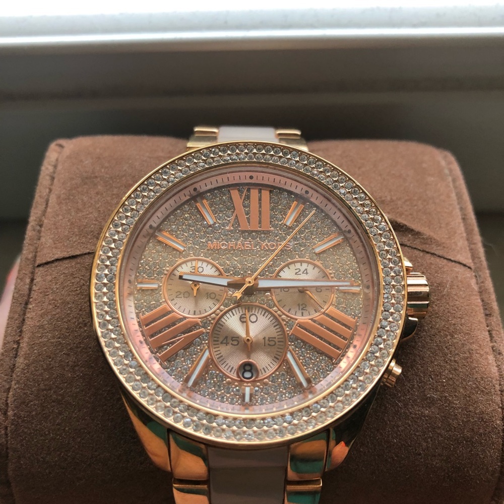 Michael Kors Watch - Picture 1 of 3
